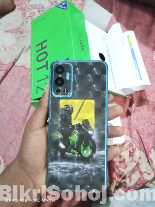 Infinix hot 12